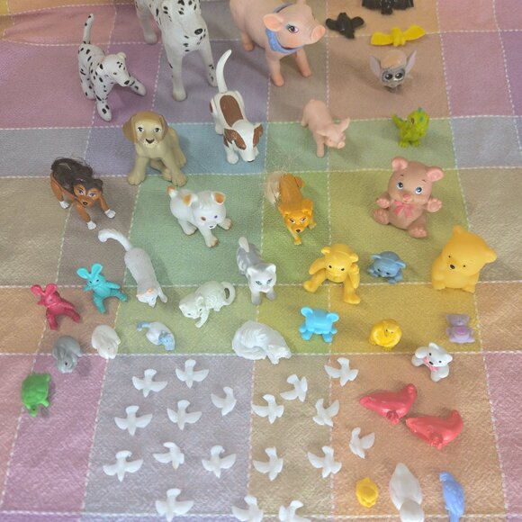 Vintage Miniature Animal Figurines Lot – Mixed Materials & Styles - Picture 1 of 8